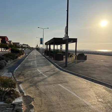 La Folie Du Caribou Narbonne-Plage